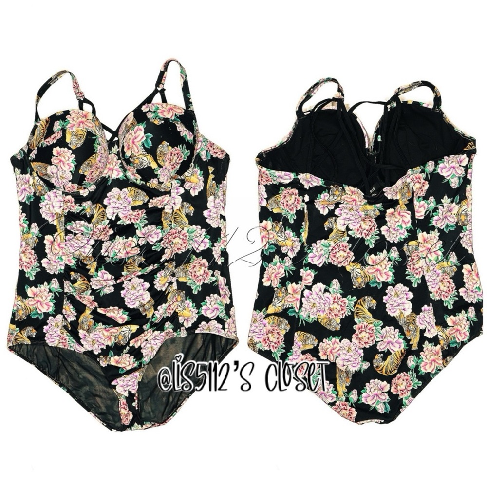 Torrid Black Tiger Floral Strappy Lattice Back Underwire Swimsuit 3X 22 24 - Picture 13 of 15